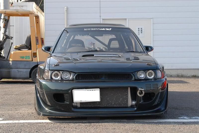 http://i296.photobucket.com/albums/mm169/silverf4turbo/subaru%20japan/P1-10jpg.jpg