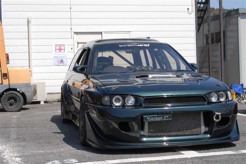 http://i296.photobucket.com/albums/mm169/silverf4turbo/subaru%20japan/p1-12jpg.jpg