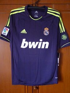 RealMadridAway12-13.jpg
