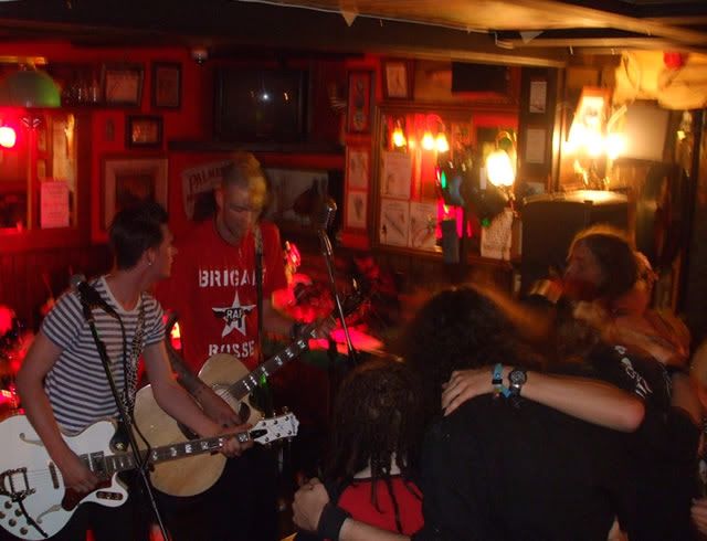 The Devils Rejects play live at The Ropemakers