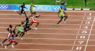 Usain Bolt sem adversários