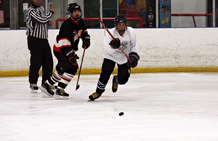 IMAGE: http://i296.photobucket.com/albums/mm191/never_there1981/hockey2.jpg