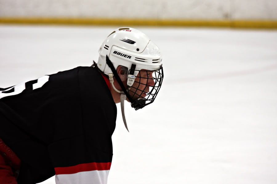 IMAGE: http://i296.photobucket.com/albums/mm191/never_there1981/hockey6.jpg