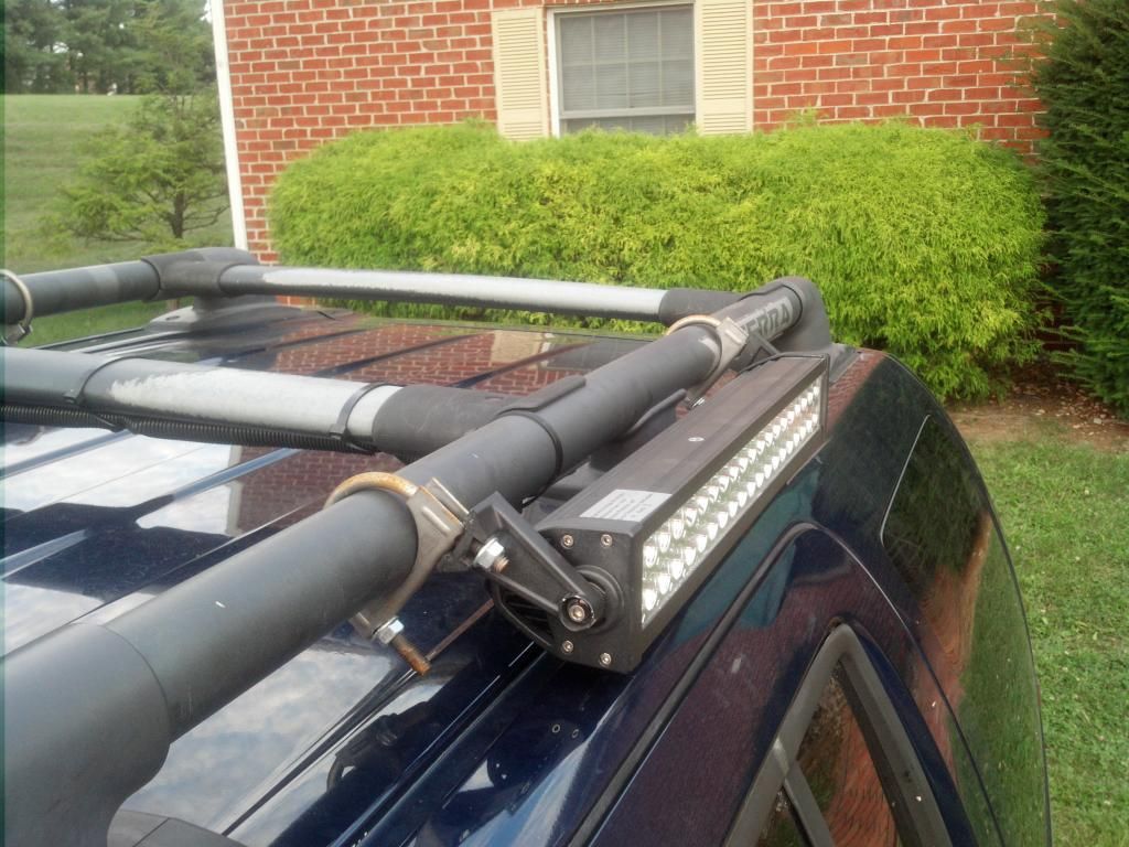 Howto Mount Roof Lights to Roof Rails without Drilling Second