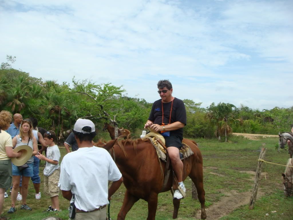 Belize_Horseback_riding_6_12_200-1.jpg