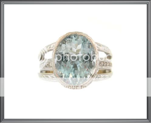 Ladies 14K Solid White Gold Aquamarine & Diamond Ring  